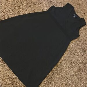 Black Sleeveless V-Neck Sheath Dress for Cocktail